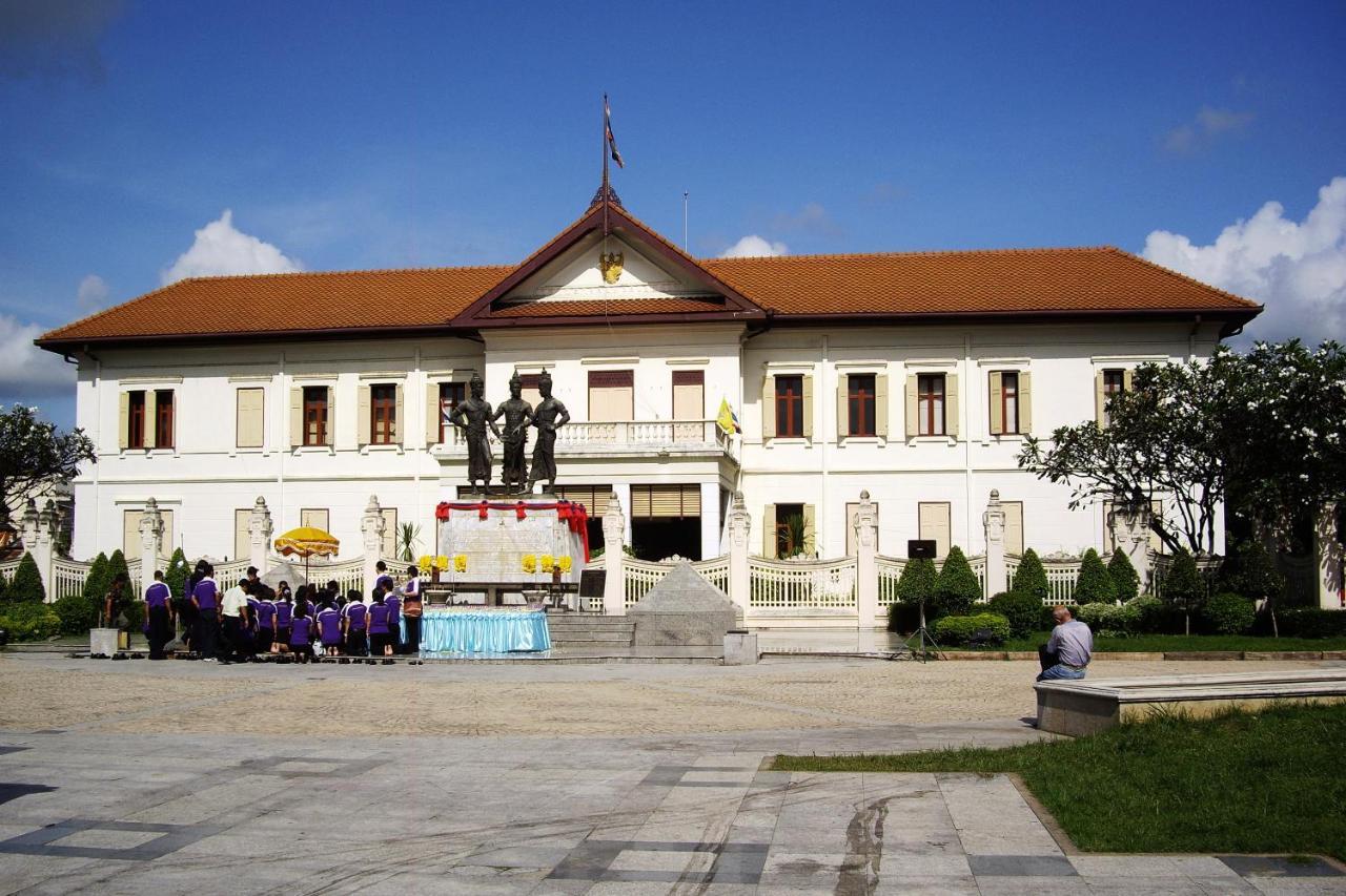 Le Light House & Hostel Čiang Mai Exteriér fotografie